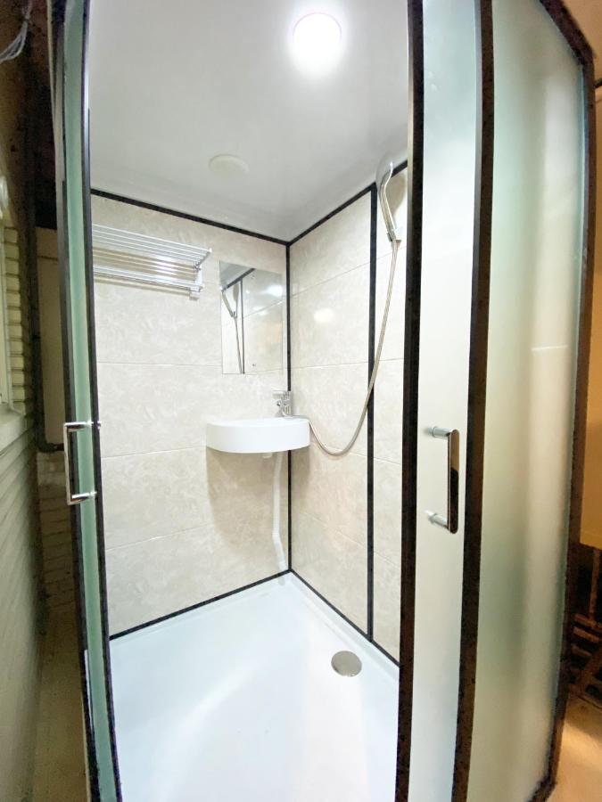 台中21旅宿-自助入住 Taichung Exterior foto