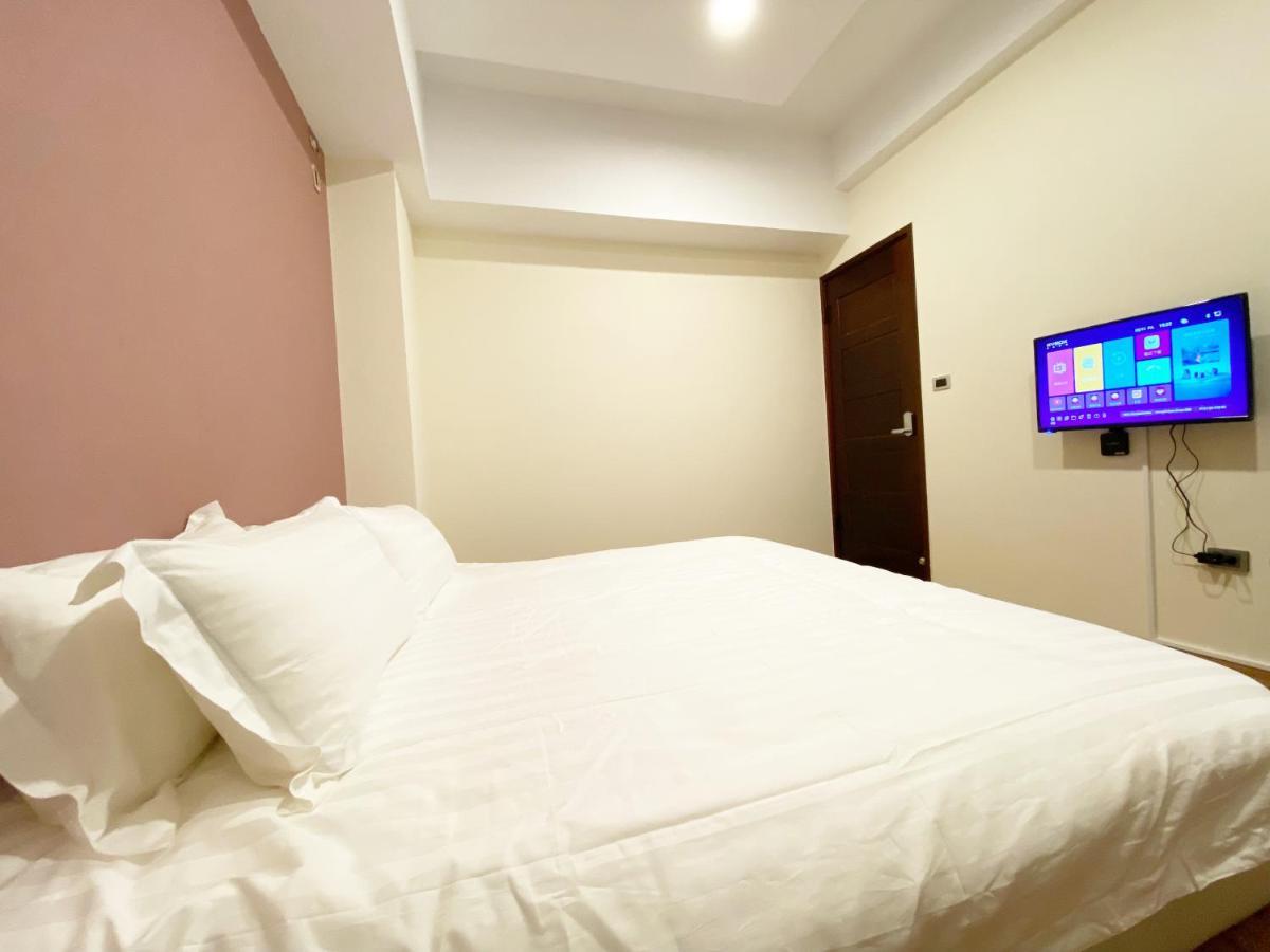 台中21旅宿-自助入住 Taichung Exterior foto