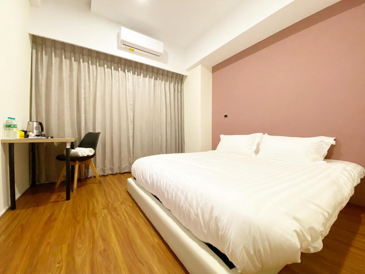 台中21旅宿-自助入住 Taichung Exterior foto