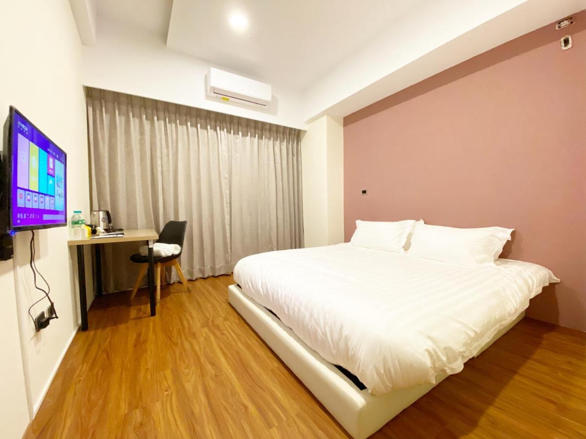 台中21旅宿-自助入住 Taichung Exterior foto