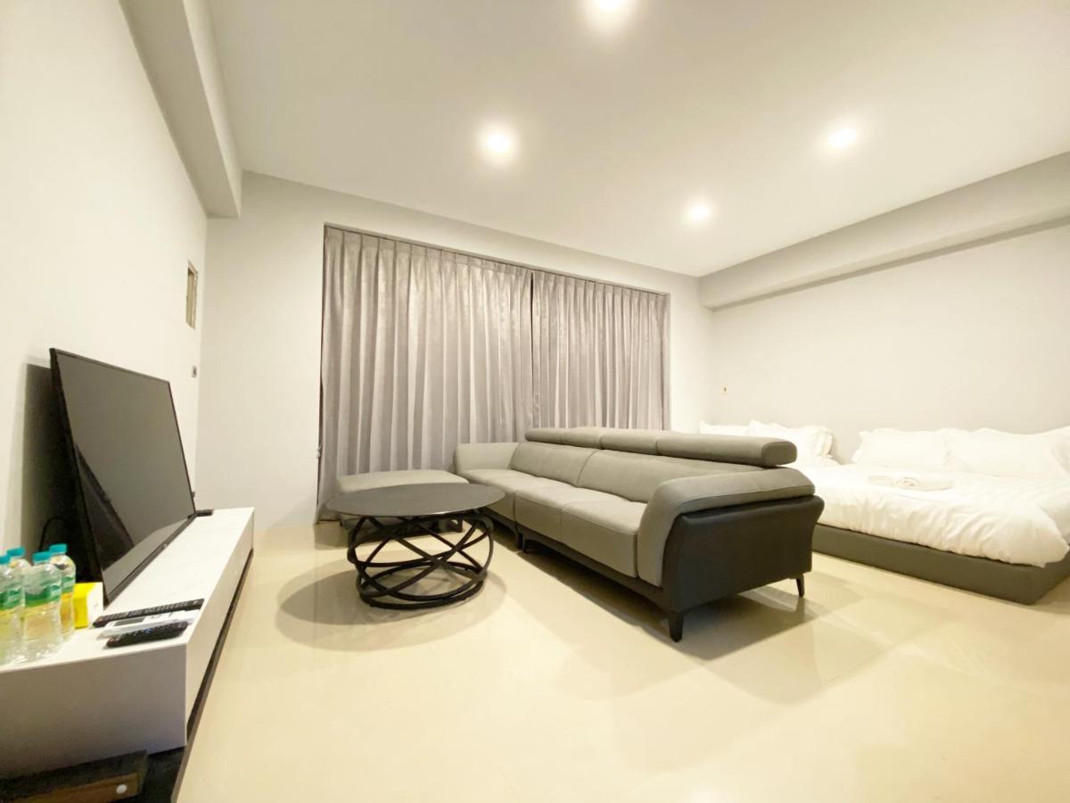 台中21旅宿-自助入住 Taichung Exterior foto
