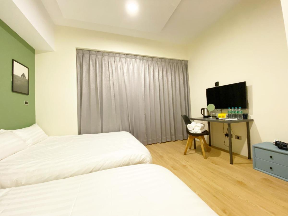 台中21旅宿-自助入住 Taichung Exterior foto